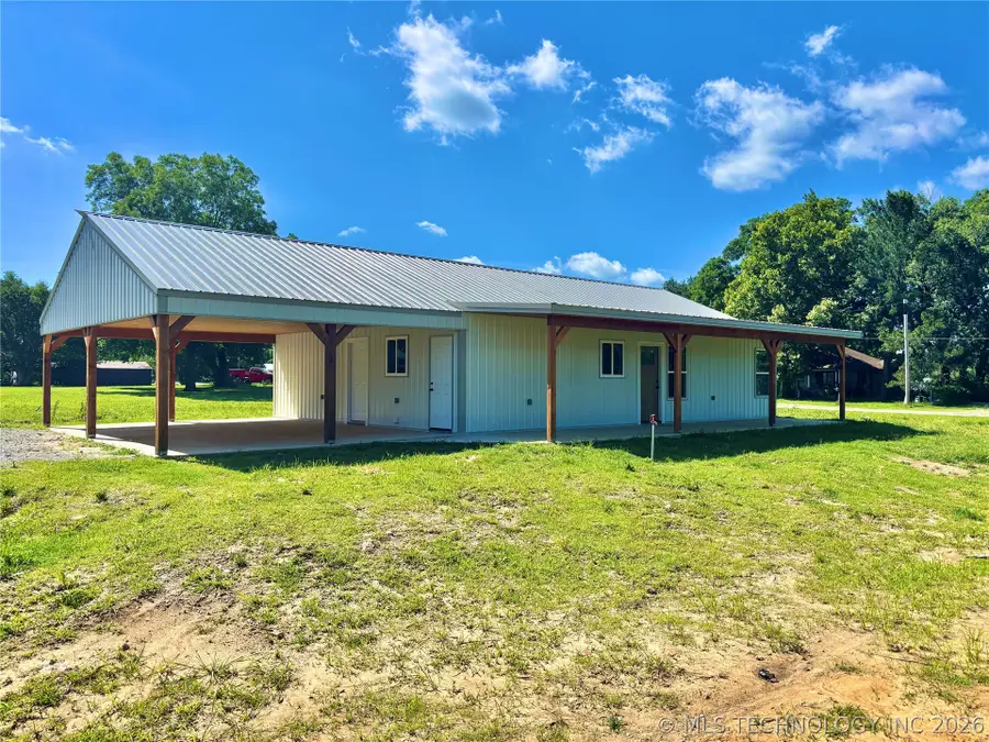 4 N King Street, Kinta, OK 74552 - #3