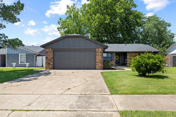 12309 E 81st Street, Owasso, OK 74055