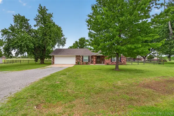 68 Maple Road, Pryor, OK 74361