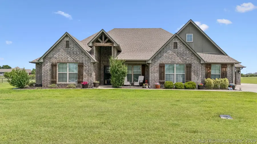 2913 Cross Creek Drive, Oologah, OK 74053 - #2