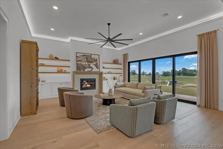 11113 S Thomas Terrace W, Jenks, OK 74037 - #3