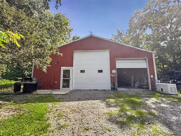 32424 S Pigeon Road, Park Hill, OK 74451