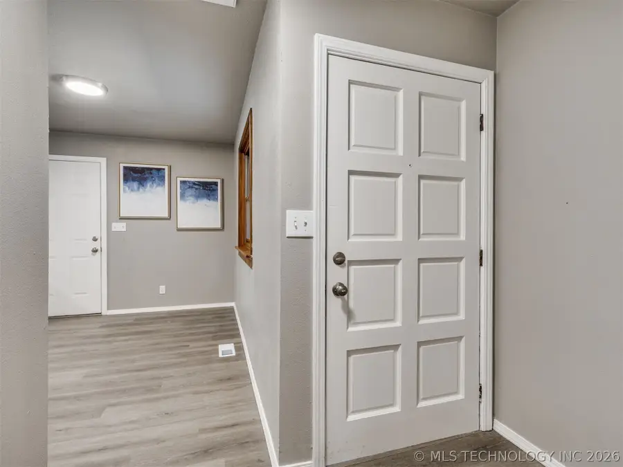 784 N Moccasin Place, Sapulpa, OK 74066 - #3