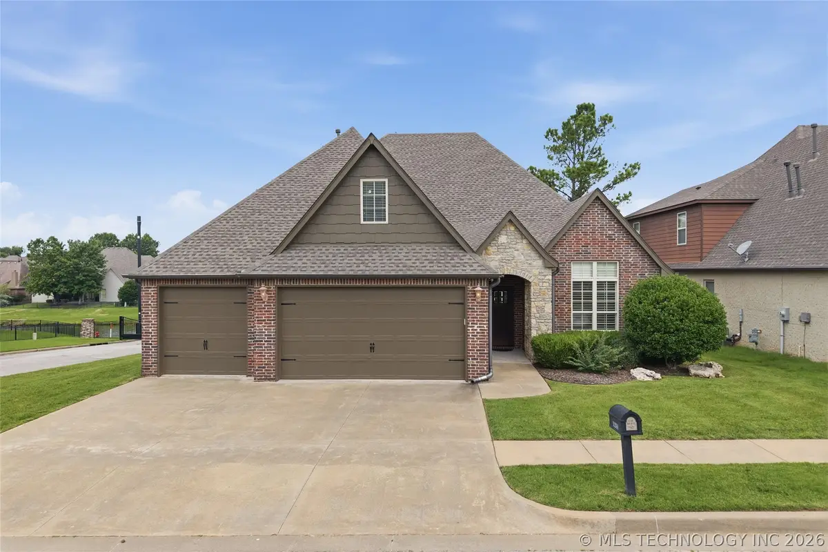 11248 S 75th Avenue E, Bixby, OK 74008 - #1