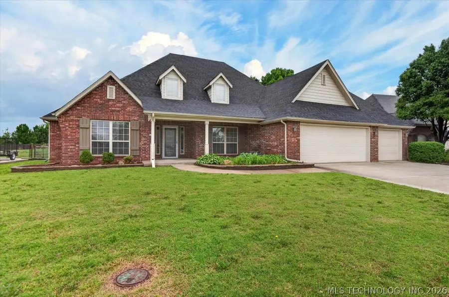 5817 Woodland Road, Bartlesville, OK 74006 - #3