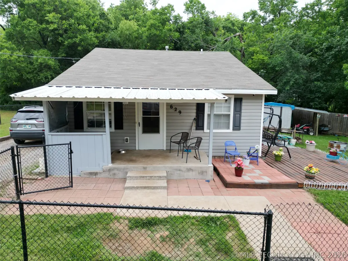629 2nd Avenue Se, Ardmore, OK 73401 - #1