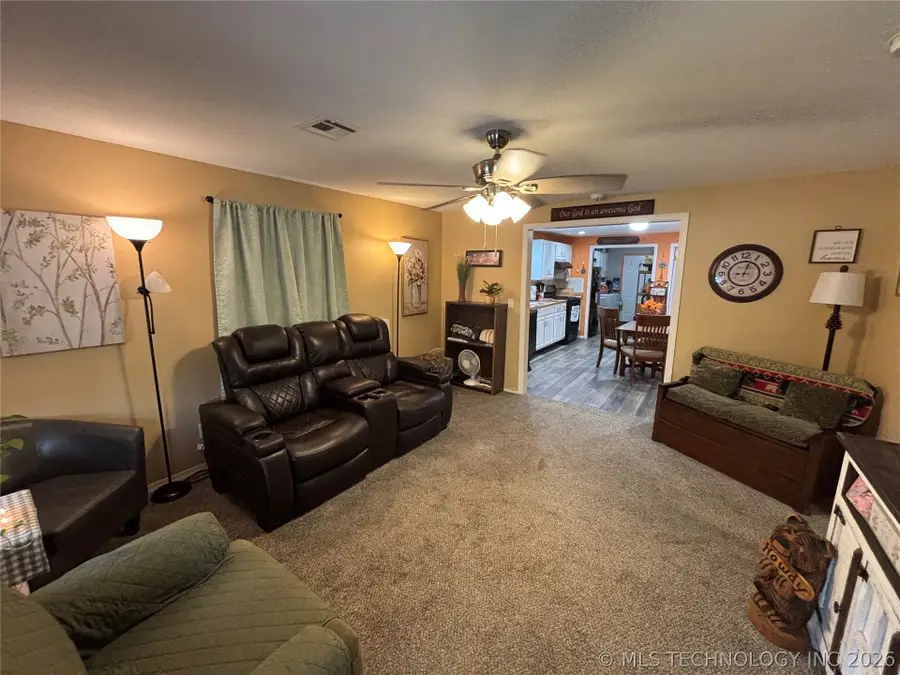 629 2nd Avenue Se, Ardmore, OK 73401 - #2