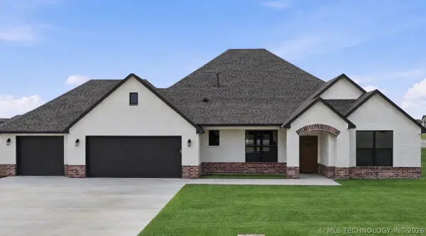 14256 N 71st East Avenue, Collinsville, OK 74021