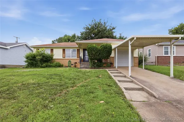 2412 S Hudson Place, Tulsa, OK 74114