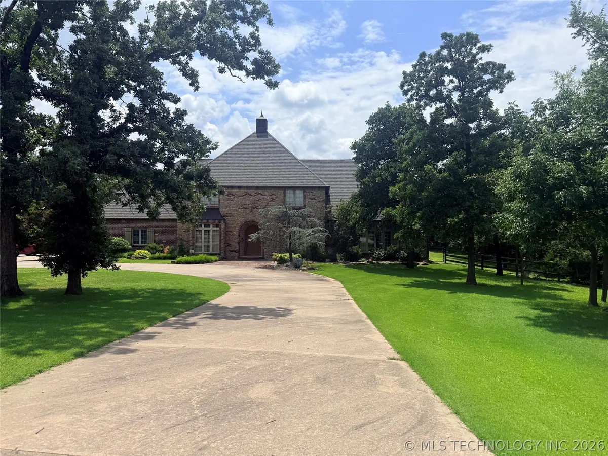4224 S 69th West Avenue Ne, Tulsa, OK 74107 - #1