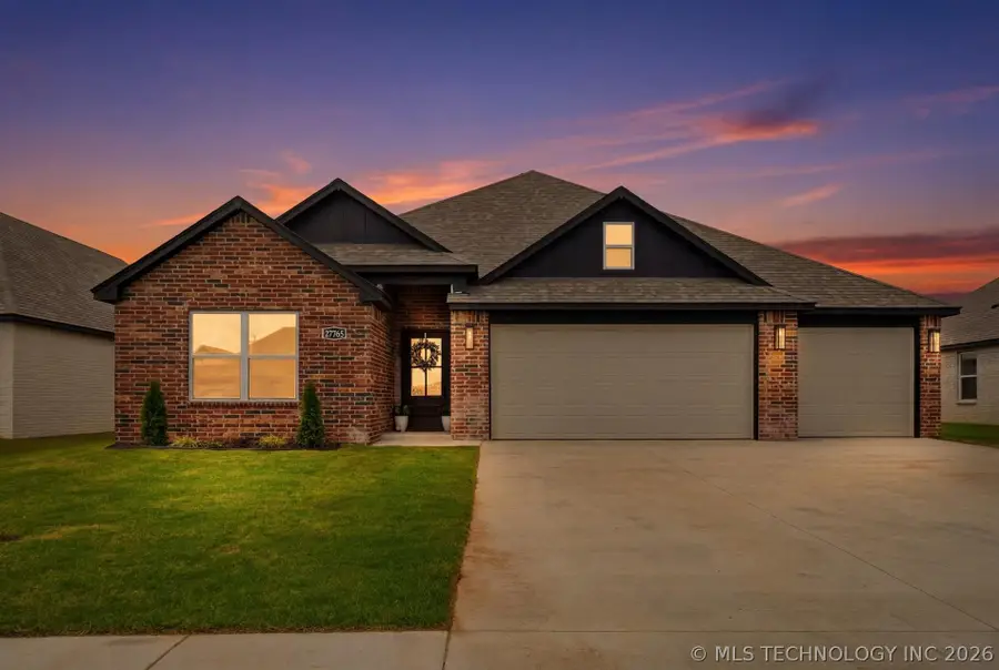 27765 E 109th Place S, Coweta, OK 74429 - #2