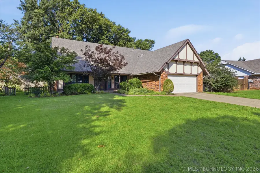 8404 E 107th Street, Tulsa, OK 74133 - #3
