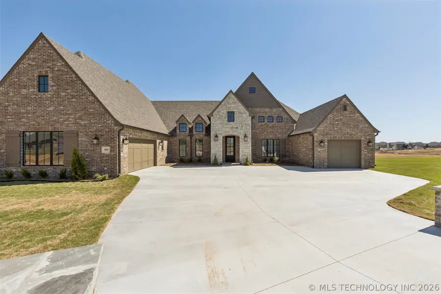 10859 N 83rd East Court, Owasso, OK 74055 - #2