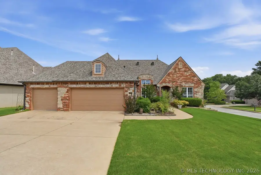 327 E 123rd Court S, Jenks, OK 74037 - #2
