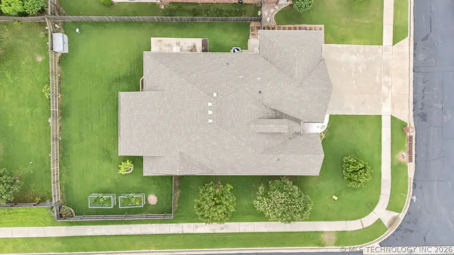 14320 E 92nd Street, Owasso, OK 74055 - #3