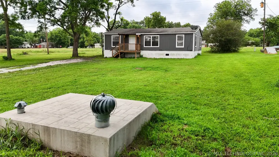 111 E 5th Street, Stonewall, OK 74871 - #2