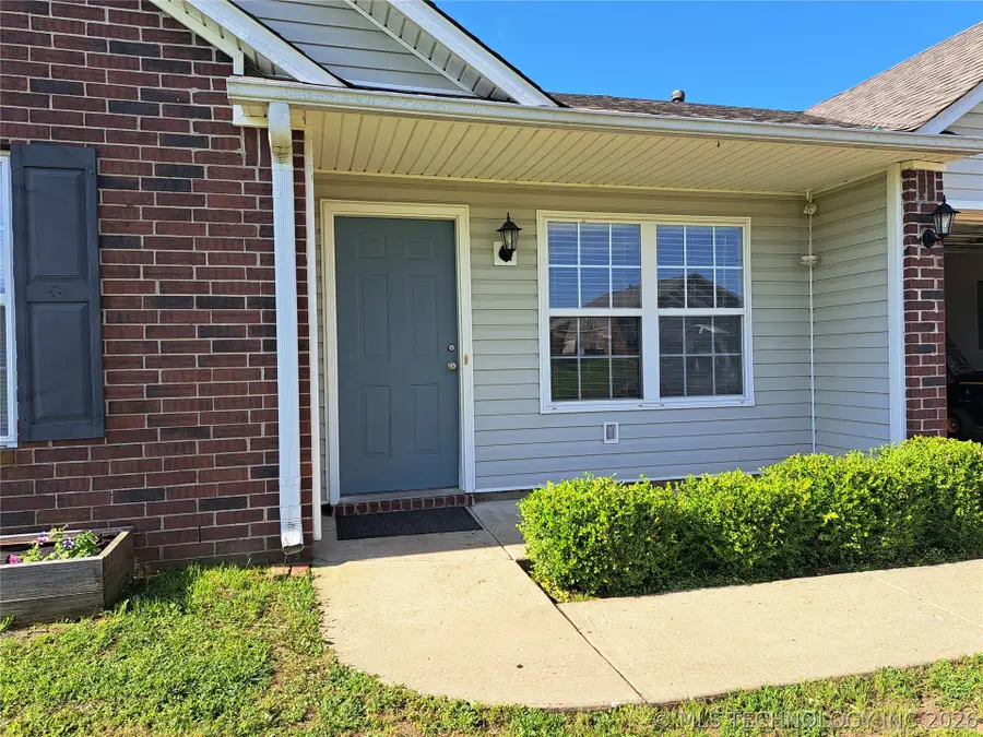 1109 W 24th Street N, Claremore, OK 74017 - #3