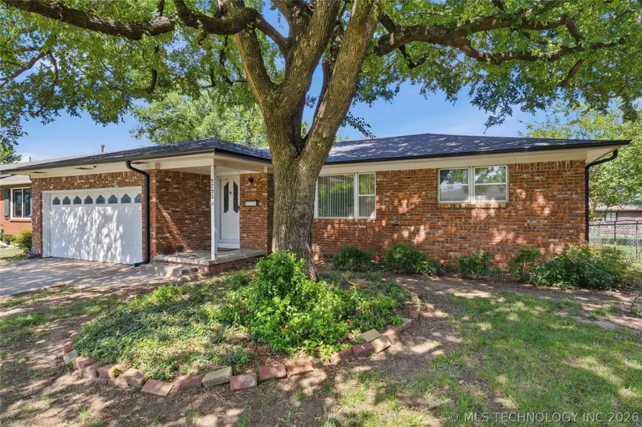 2731 S Hudson Avenue, Tulsa, OK 74114 - #3