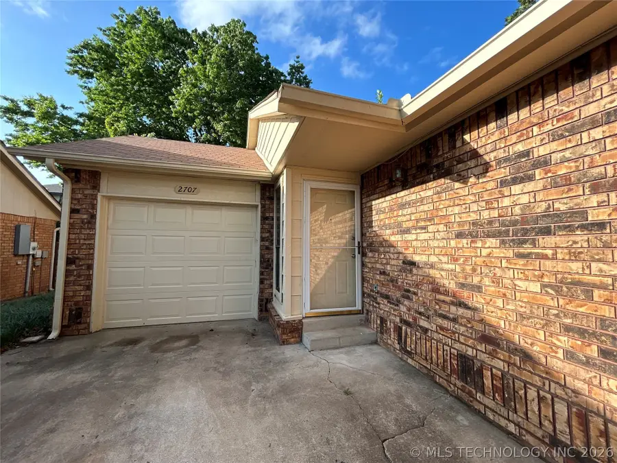2707 S Oak Place, Broken Arrow, OK 74012 - #3