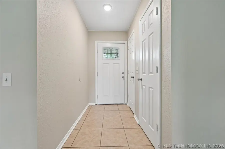 1661 S Poplar Avenue, Broken Arrow, OK 74012 - #3