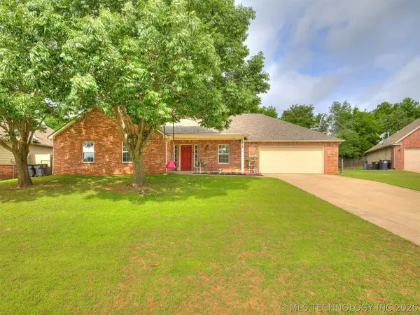 14028 S 298th East Avenue, Coweta, OK 74429