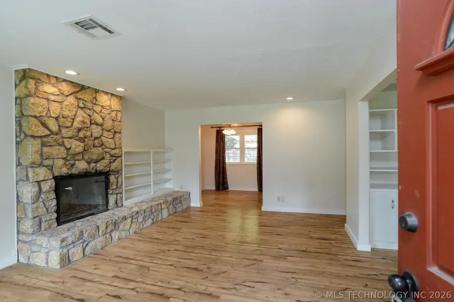 314 SW 3rd, Perkins, OK 74059 - #3