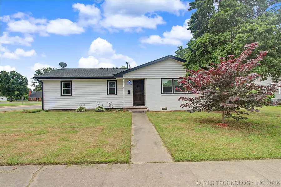 2525 Dakota Avenue, Muskogee, OK 74403 - #2
