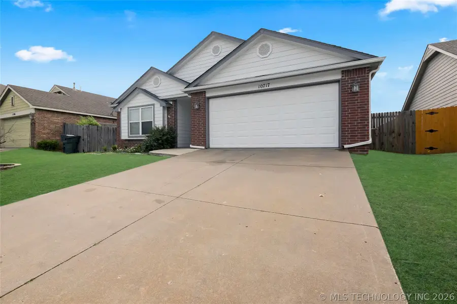 10717 N 151st East Avenue, Owasso, OK 74055 - #3