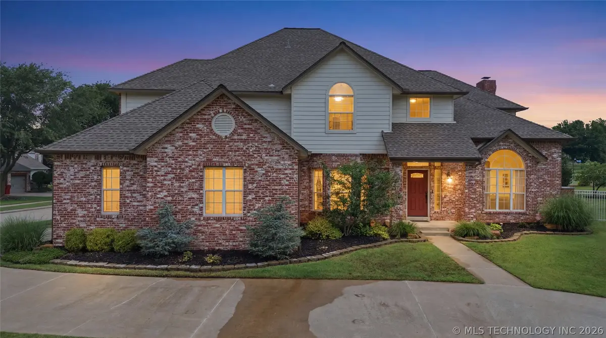 13301 E 94th Place, Owasso, OK 74055 - #1