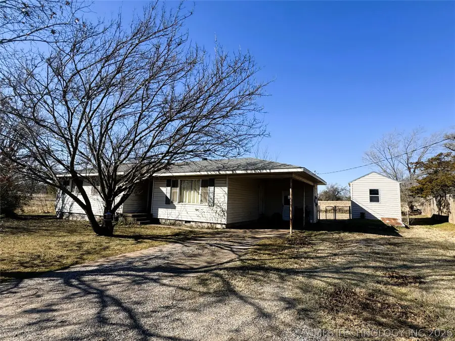 420 N Dawson Street N, Meeker, OK 74855 - #2