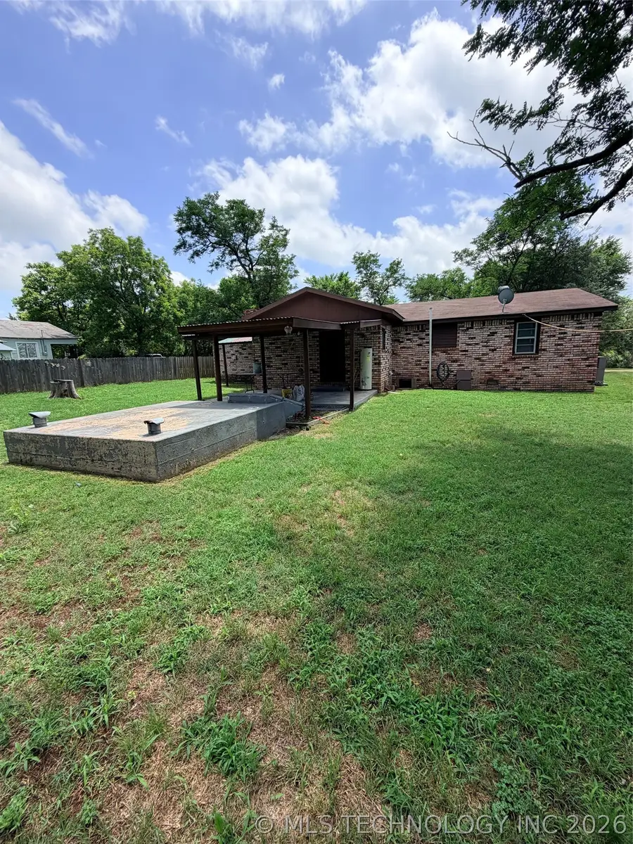 10305 Mesquite Road, Henryetta, OK 74437 - #3