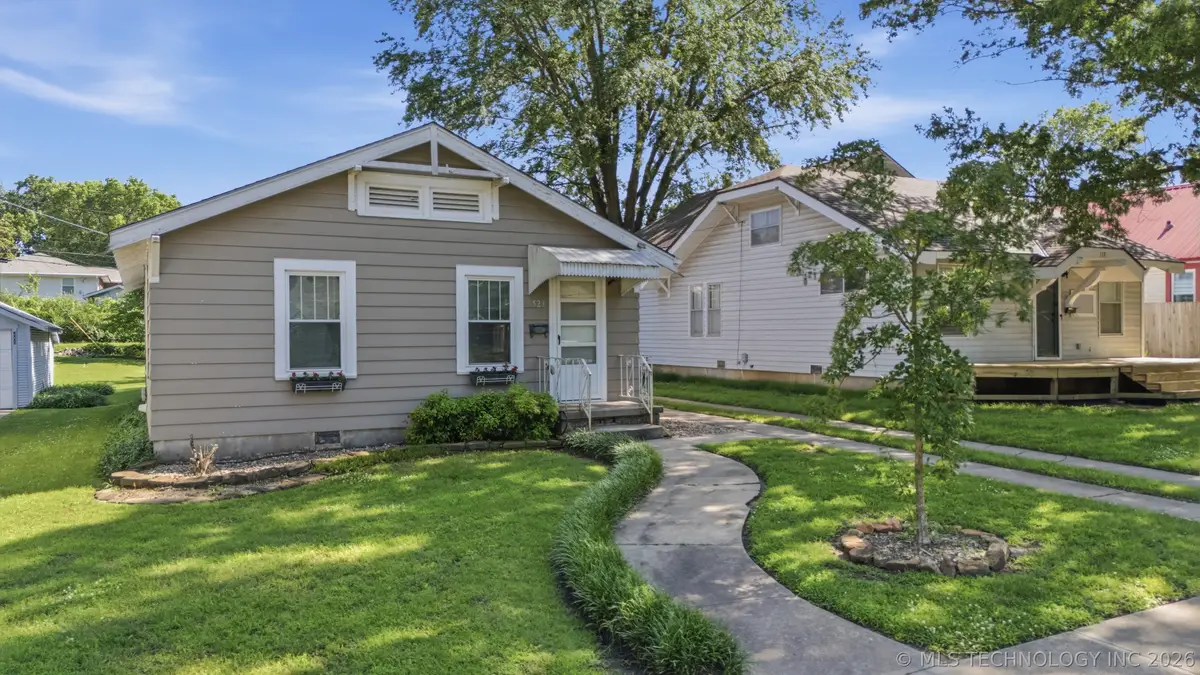 523 E 13th Street, Bartlesville, OK 74003 - #1