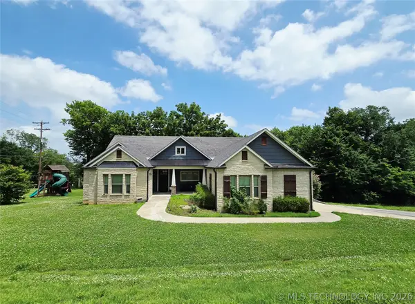 1715 W Blue Starr Drive, Claremore, OK 74017