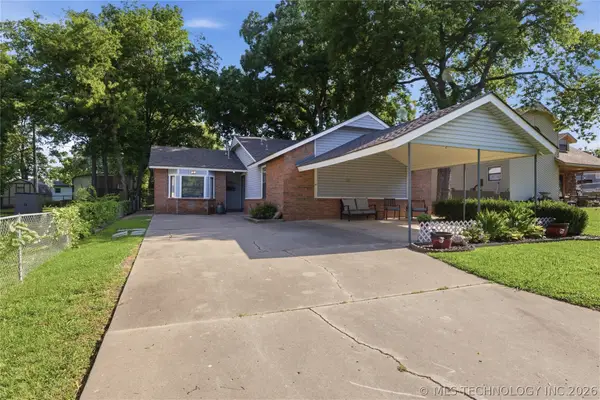 41 E 148th Street S, Glenpool, OK 74033