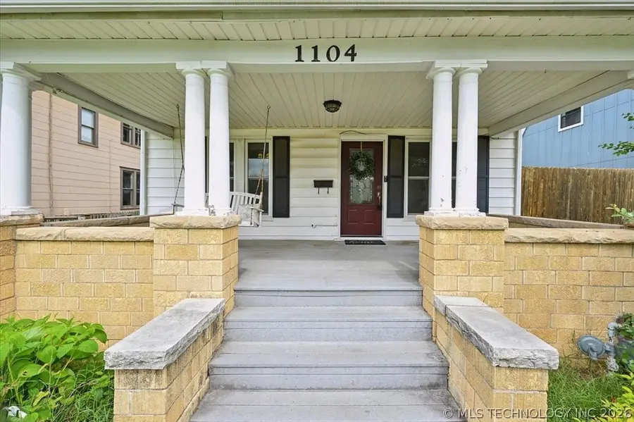 1104 S Johnstone, Bartlesville, OK 74003 - #3