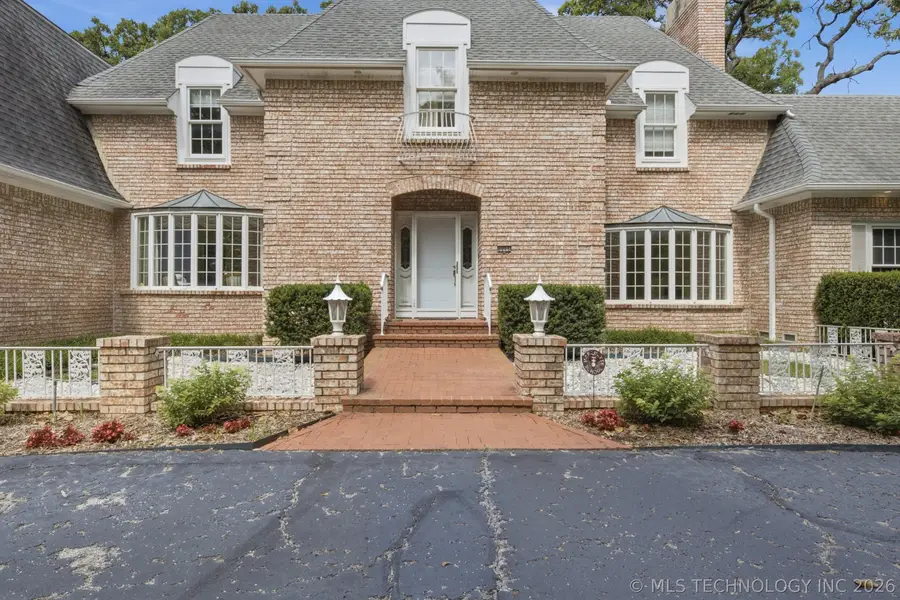6886 S Florence Avenue, Tulsa, OK 74136 - #2