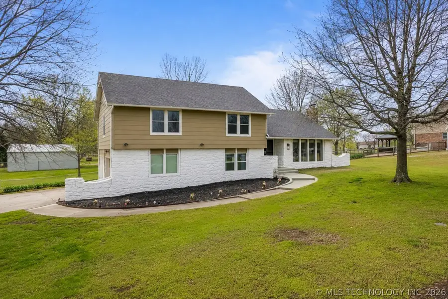 17316 E 109th Street, Owasso, OK 74055 - #3