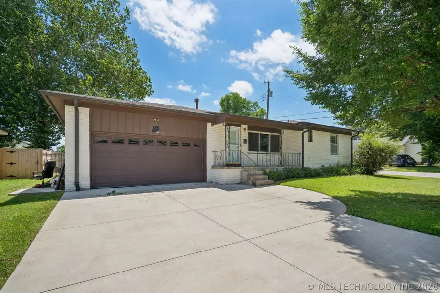 1411 S Poplar Street, Sapulpa, OK 74066 - #3