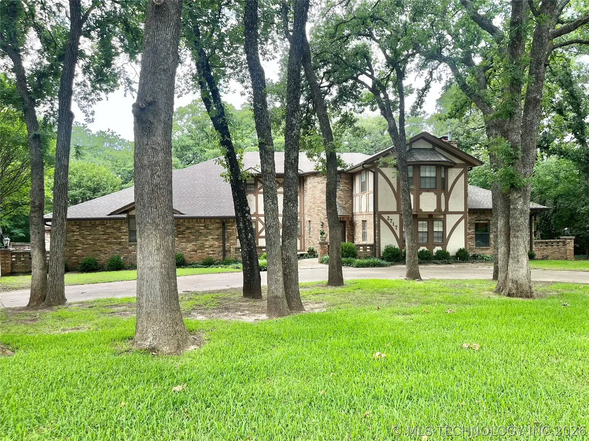 2717 Ridgeway Street, Ardmore, OK 73401 - #1