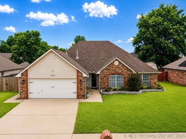 12411 E 80th Court, Owasso, OK 74055