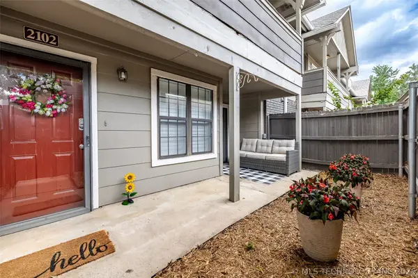 9022 S College Avenue #2102, Tulsa, OK 74137