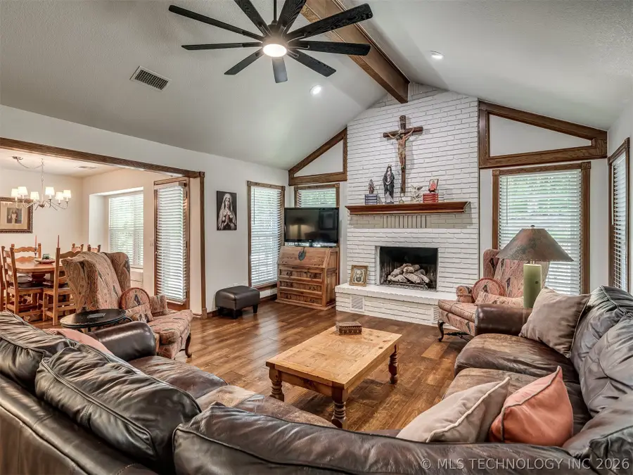 4200 Rustic Road, Sand Springs, OK 74063 - #3