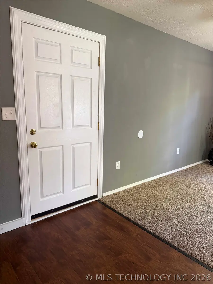 613 S Bluff Avenue, Tahlequah, OK 74464 - #3