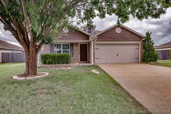 7308 S Gardenia Avenue, Broken Arrow, OK 74011