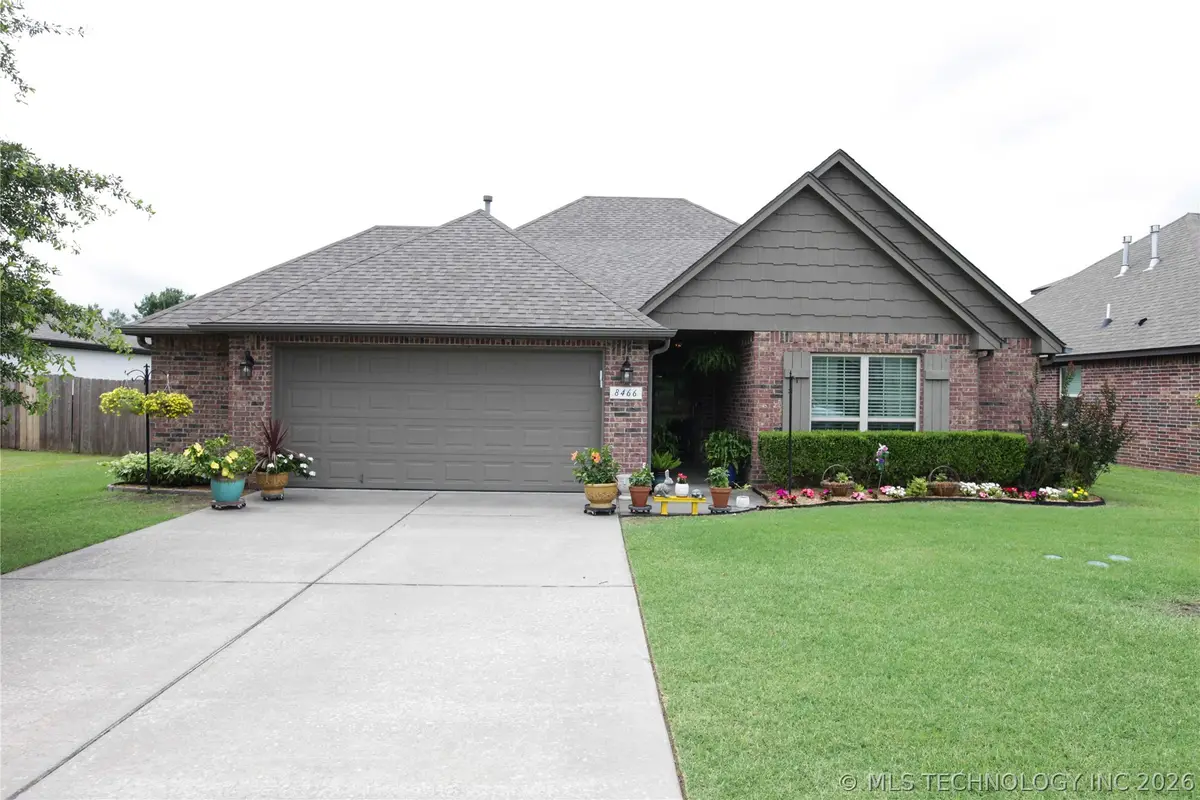 8466 Dunnwood Road, Claremore, OK 74019 - #1