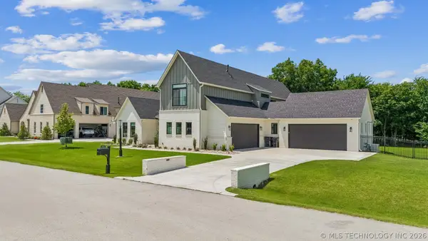 6342 N Blue Sage Drive, Owasso, OK 74055