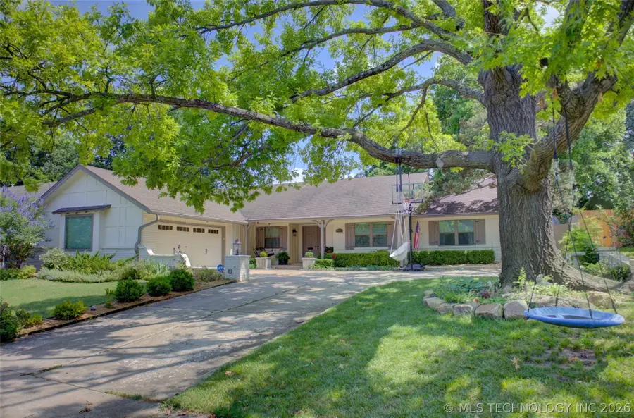 6868 E 55th Street, Tulsa, OK 74145 - #2