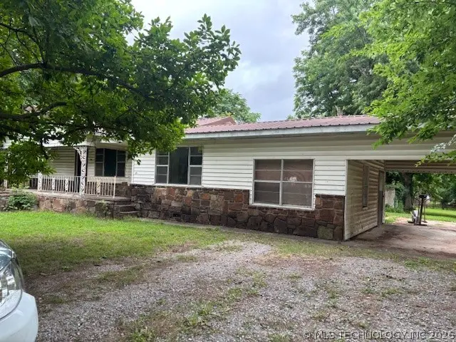 106 S Stand Watie Boulevard, Webbers Falls, OK 74470 - #1
