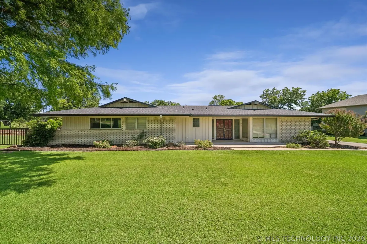 1621 Sunrise Lane, Ada, OK 74820 - #1