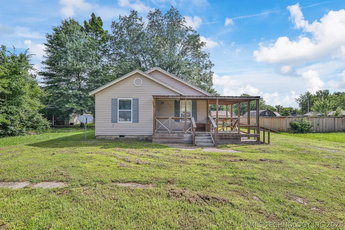 615 W 8th Street, Chelsea, OK 74016 - #1